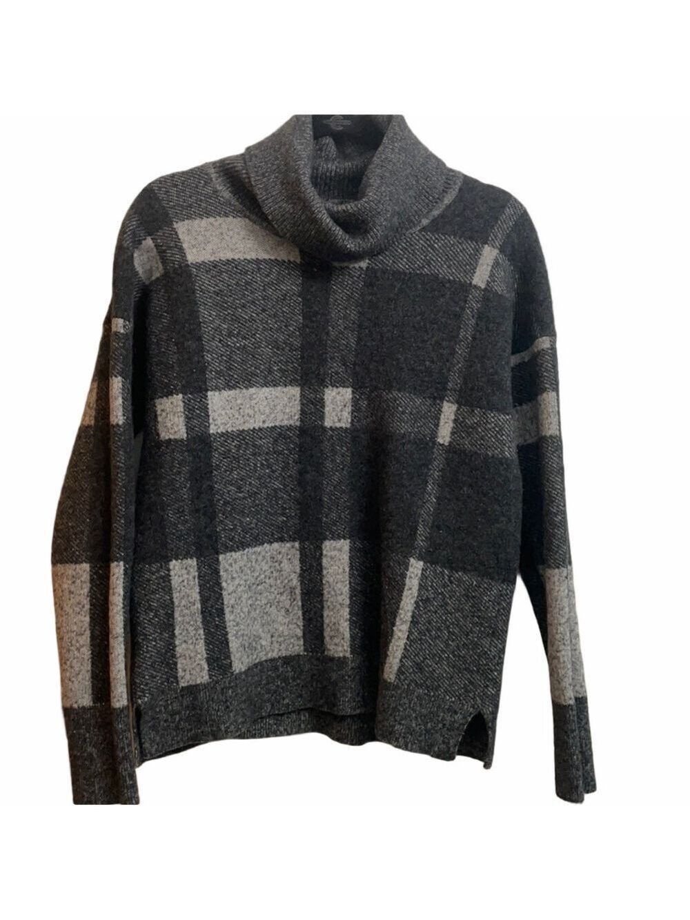 Banana Republic Plaid Wool Sweater